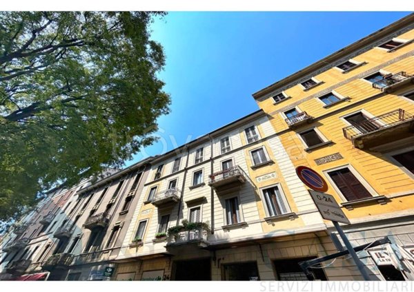 appartamento in vendita a Milano in zona Cinque Giornate