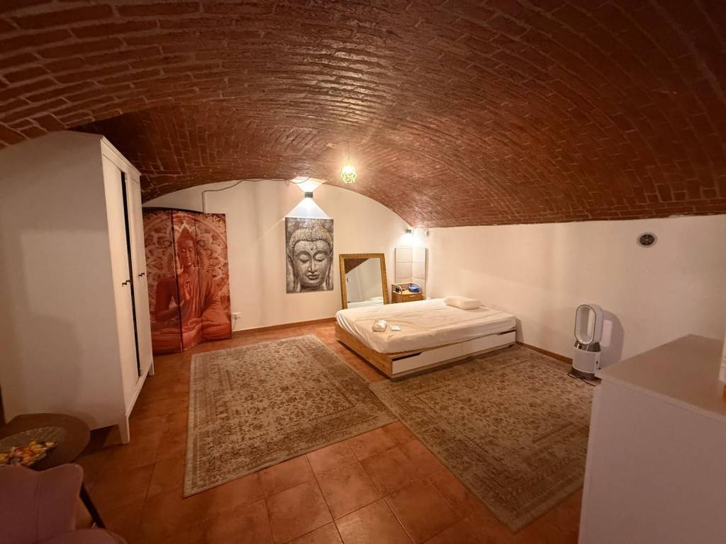 appartamento in vendita a Milano in zona Vigentino