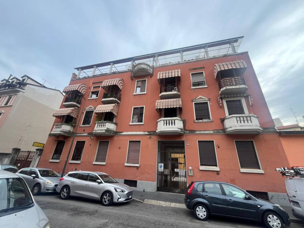appartamento in vendita a Milano in zona Crescenzago