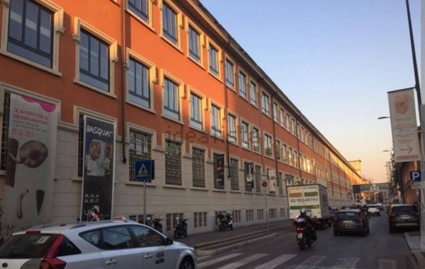 appartamento in vendita a Milano in zona Solari
