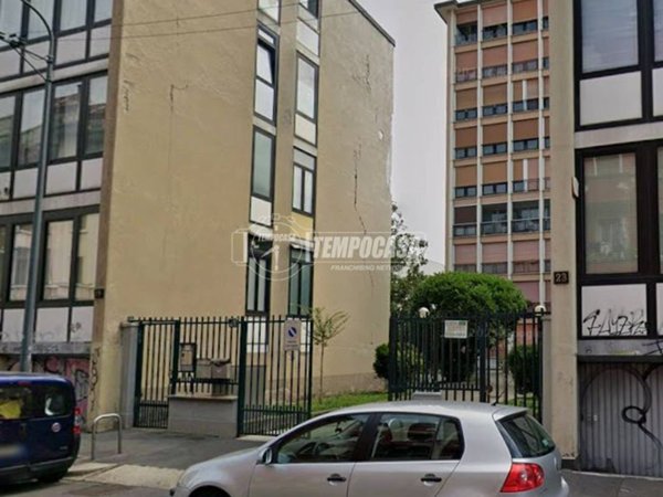 appartamento in vendita a Milano in zona Moncucco