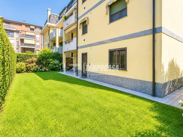 appartamento in vendita a Milano in zona Quarto Oggiaro
