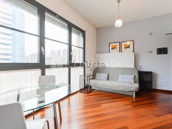 appartamento in vendita a Milano in zona Piazzale Lodi