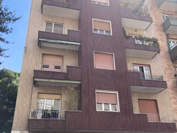 appartamento in vendita a Milano in zona Città Studi