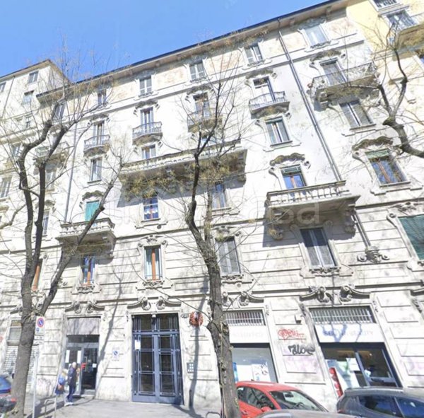 appartamento in vendita a Milano in zona Corsica