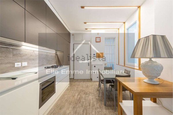 appartamento in vendita a Milano in zona Villapizzone