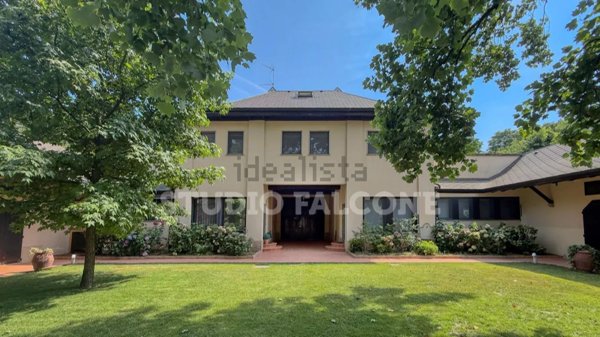 appartamento in vendita a Milano in zona San Siro