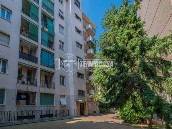 appartamento in vendita a Milano in zona Bruzzano