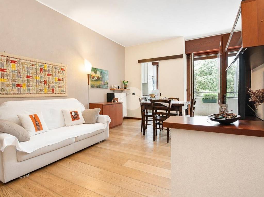 appartamento in vendita a Milano in zona Villapizzone