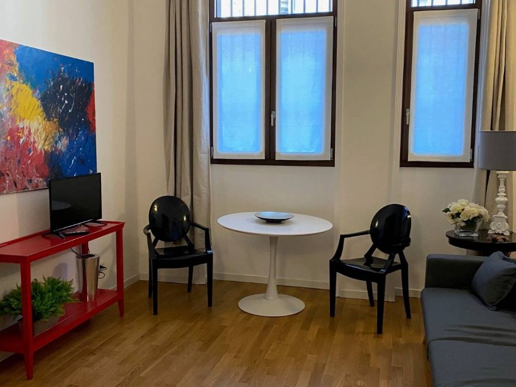 appartamento in vendita a Milano in zona Centro Storico