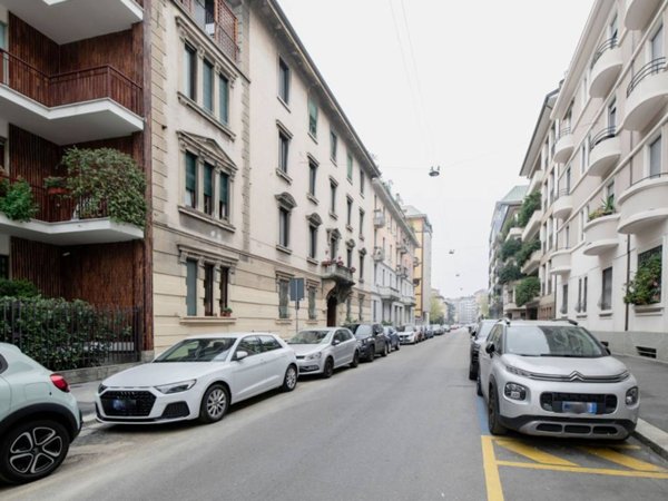 appartamento in vendita a Milano in zona Il Portello