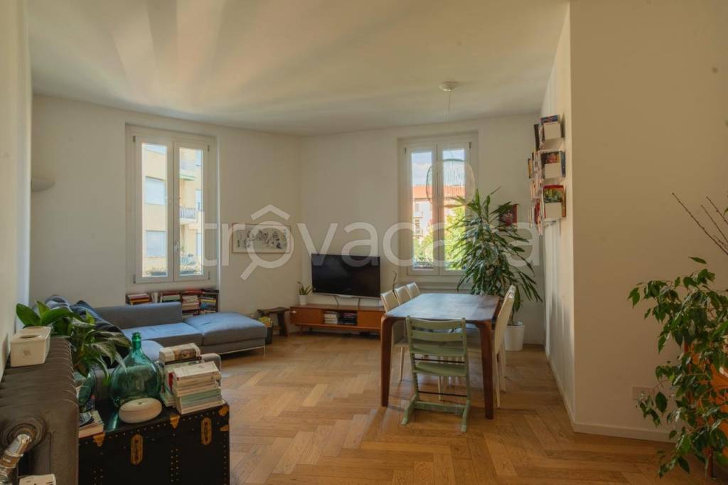 appartamento in vendita a Milano in zona Città Studi