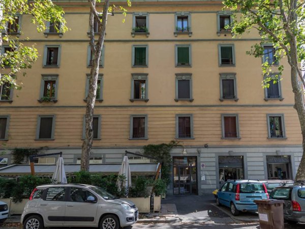 appartamento in vendita a Milano in zona Solari