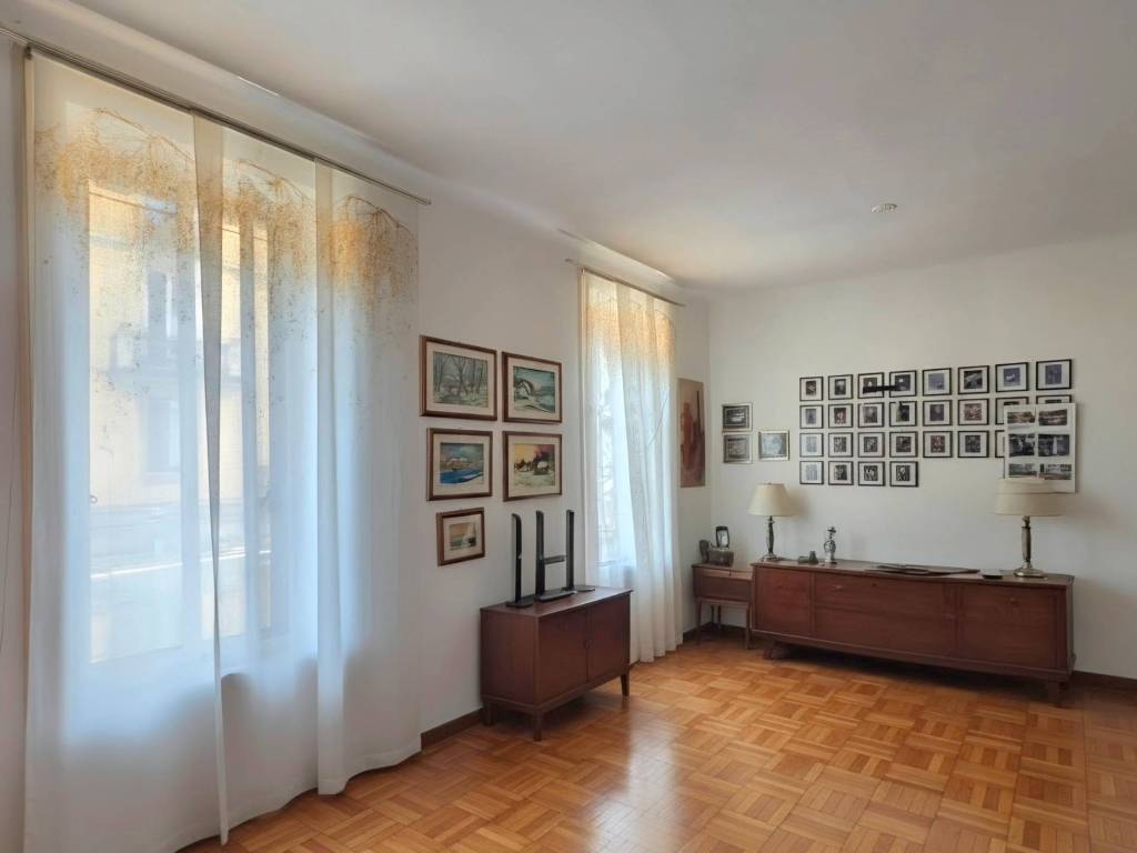 appartamento in vendita a Milano in zona Isola