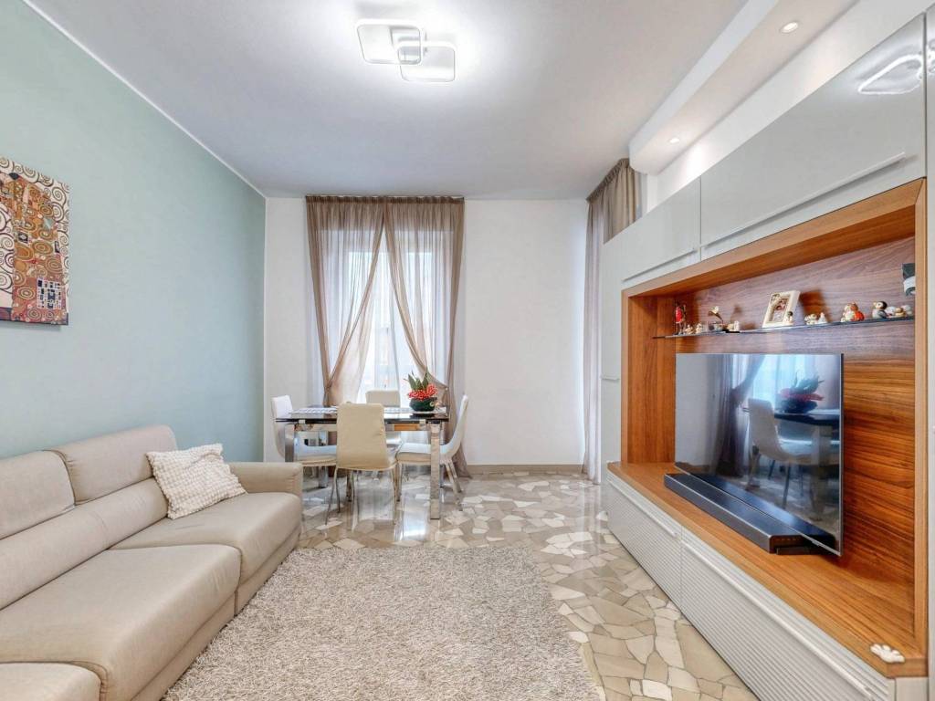 appartamento in vendita a Milano in zona Affori