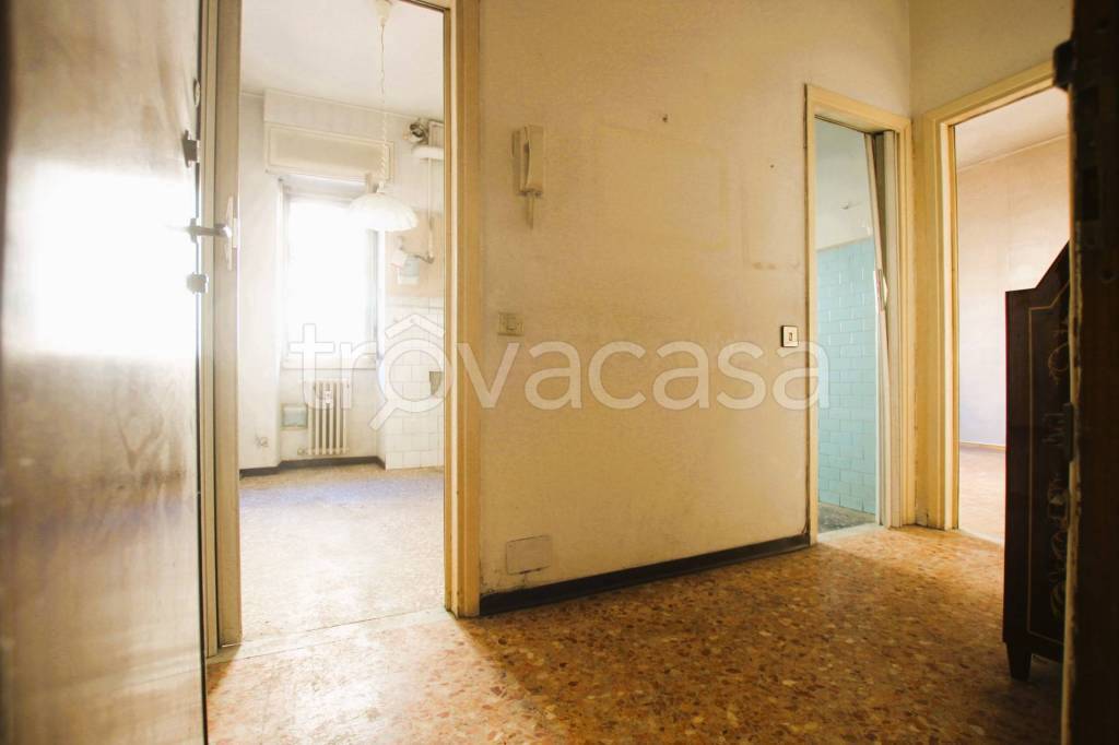 appartamento in vendita a Milano in zona Niguarda