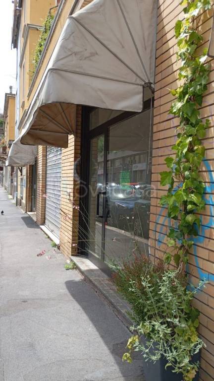 negozio in vendita a Milano in zona XXII Marzo