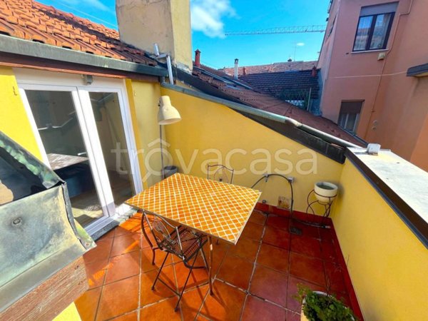 appartamento in vendita a Milano in zona Porta Ticinese