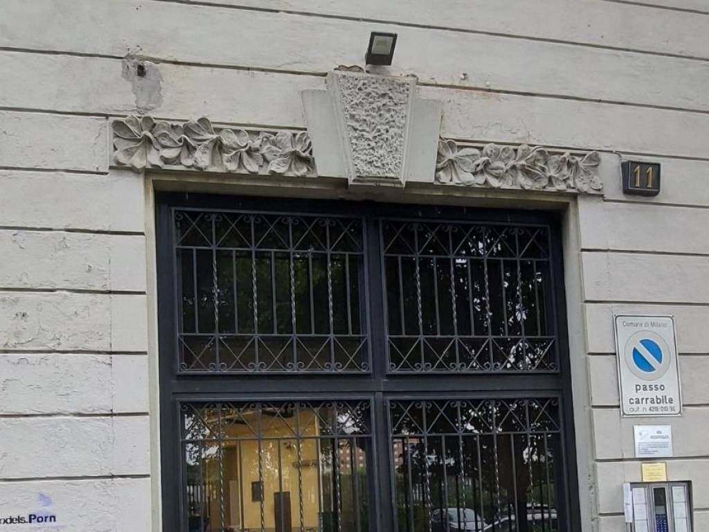 appartamento in vendita a Milano in zona Vigentino