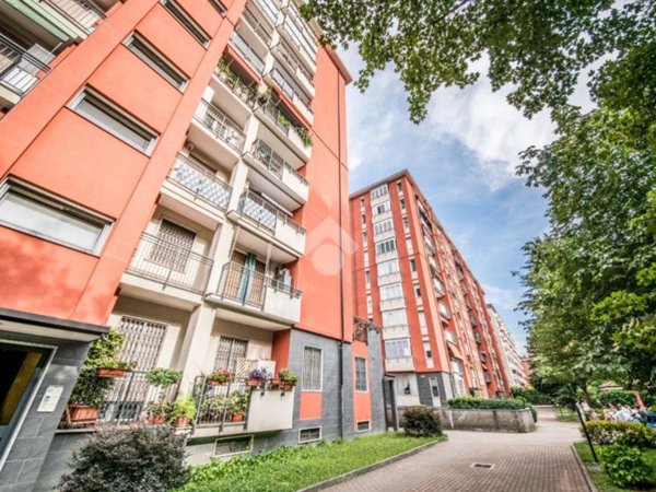 appartamento in vendita a Milano in zona Corvetto