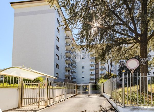 appartamento in vendita a Milano in zona Bicocca