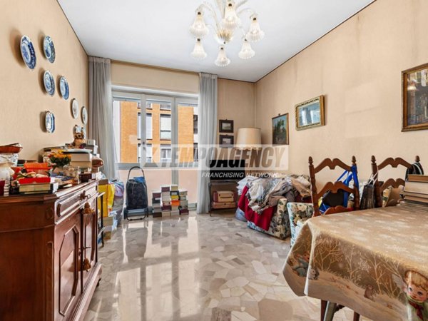 appartamento in vendita a Milano in zona Città Studi