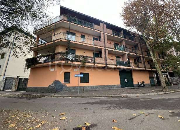 appartamento in vendita a Milano in zona Garegnano