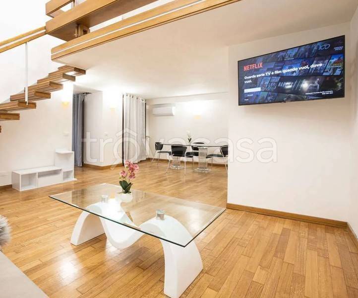 appartamento in vendita a Milano in zona Loreto