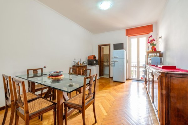 appartamento in vendita a Milano in zona Loreto