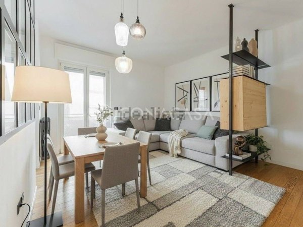 appartamento in vendita a Milano in zona Maggiolina