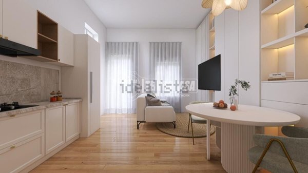 appartamento in vendita a Milano in zona Porta Garibaldi