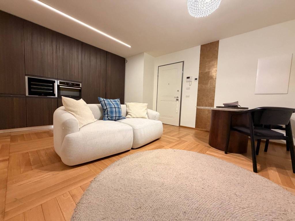 appartamento in vendita a Milano