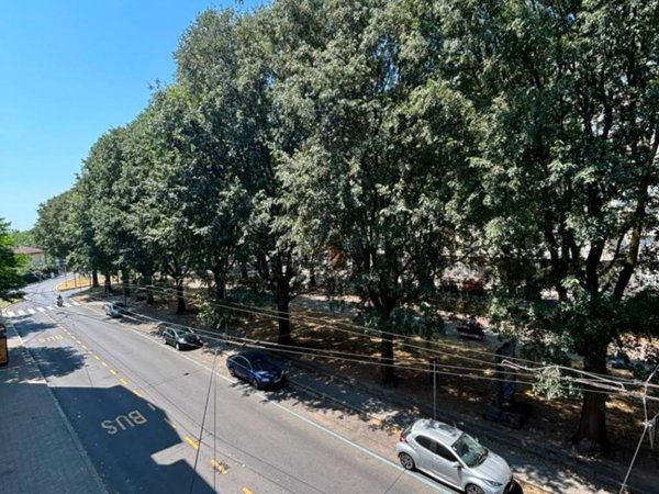 appartamento in vendita a Milano in zona Corvetto