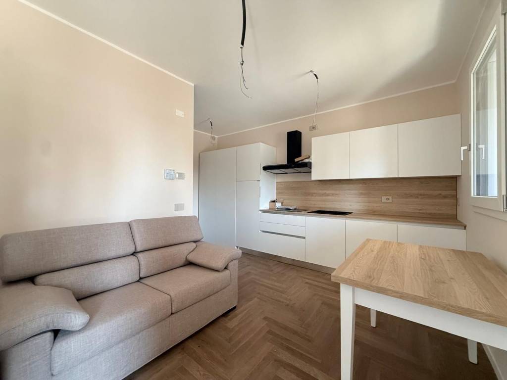 appartamento in vendita a Milano in zona Forlanini