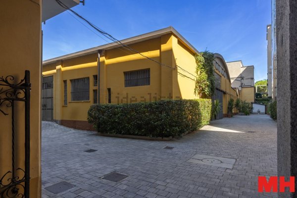 casa indipendente in vendita a Milano in zona Solari