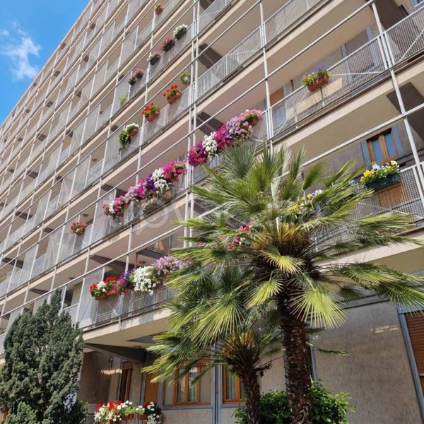 appartamento in vendita a Milano in zona Comasina