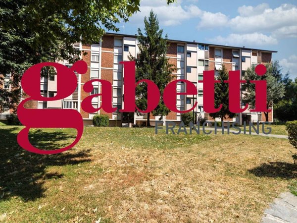 appartamento in vendita a Milano in zona Prato Centenaro