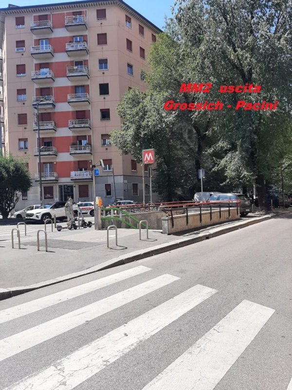 negozio in vendita a Milano in zona Città Studi