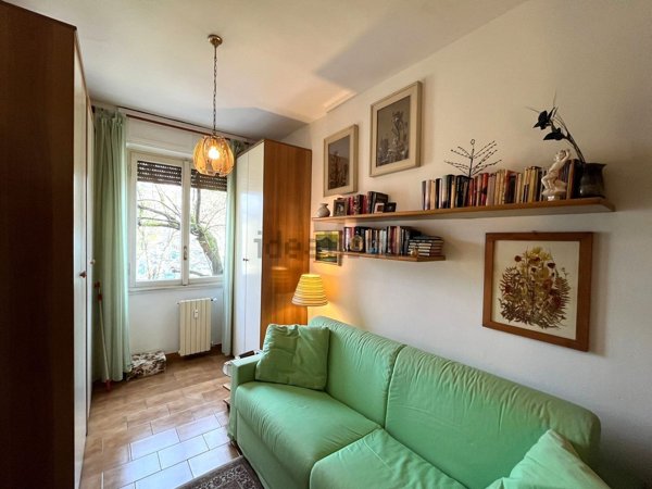 appartamento in vendita a Milano in zona Gorla
