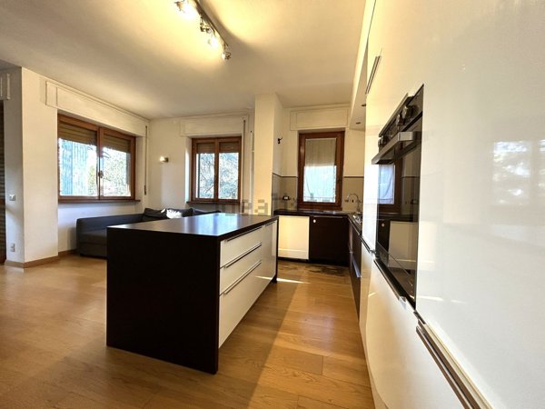 appartamento in vendita a Milano in zona Famagosta