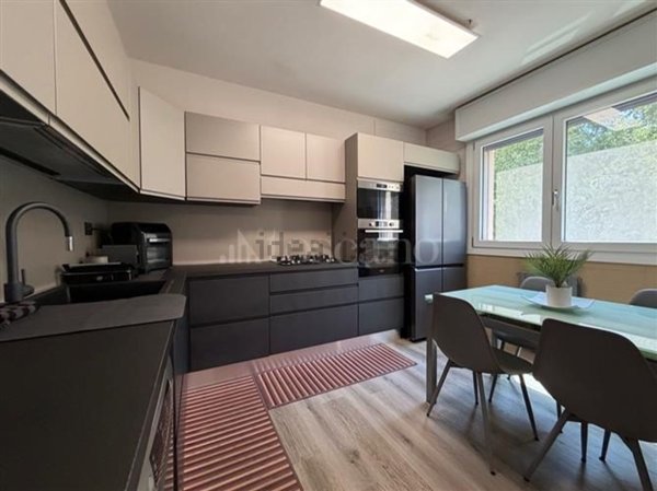 appartamento in vendita a Milano in zona Corvetto