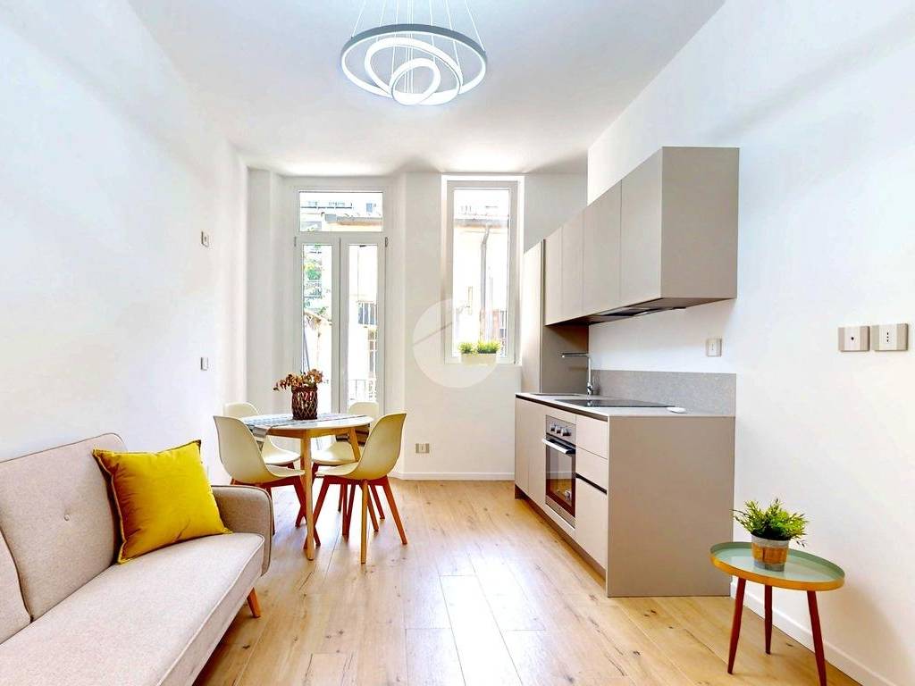 appartamento in vendita a Milano in zona Casoretto