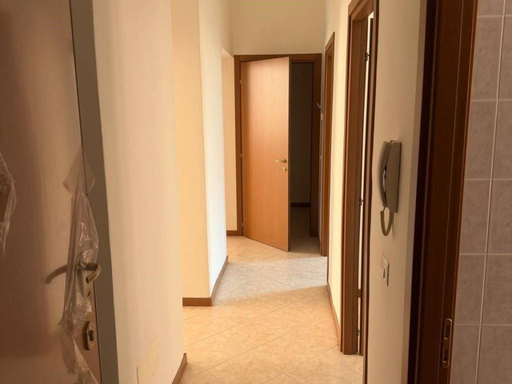 appartamento in vendita a Milano in zona Sempione