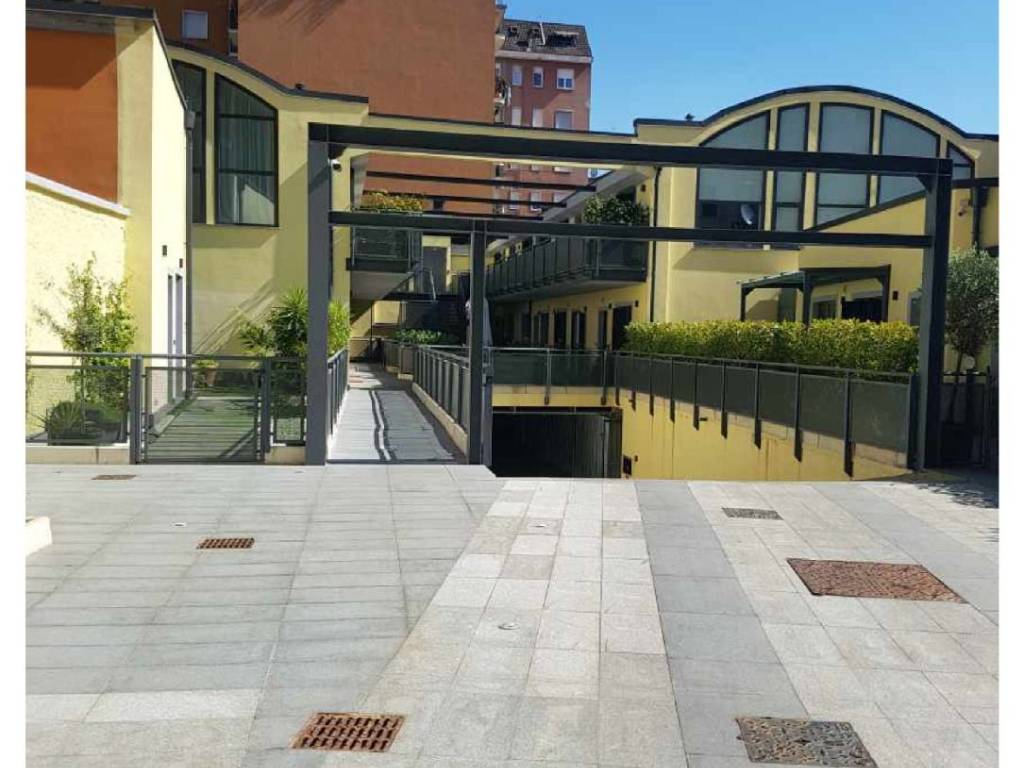appartamento in vendita a Milano