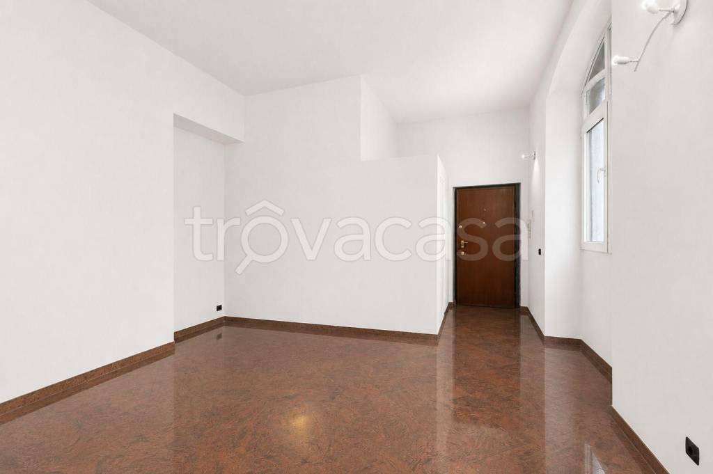 appartamento in vendita a Milano in zona Porta Venezia