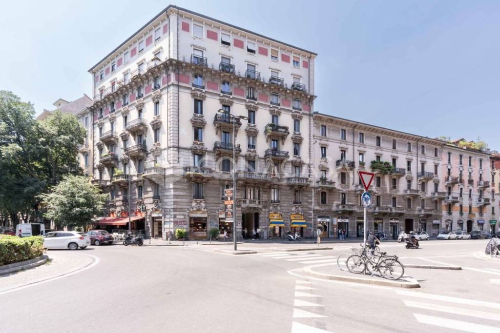 appartamento in vendita a Milano in zona Città Studi