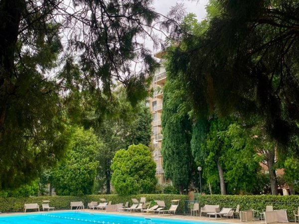 appartamento in vendita a Milano in zona Barona