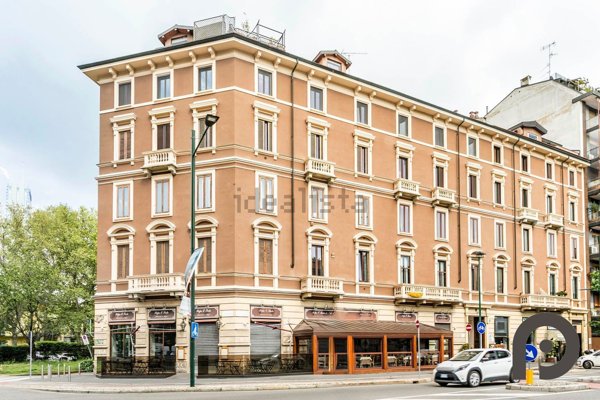 appartamento in vendita a Milano in zona Il Portello