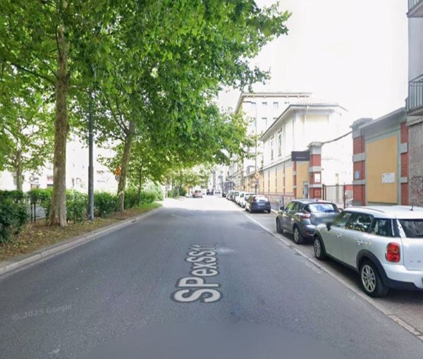 appartamento in vendita a Milano in zona Bocconi