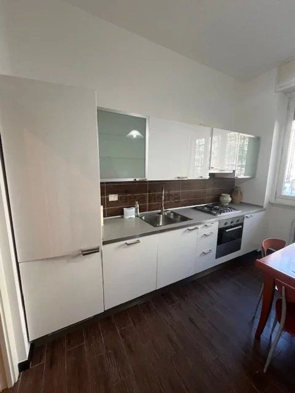 appartamento in vendita a Milano in zona Corsica